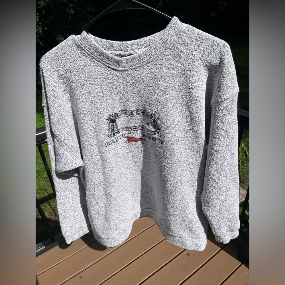 Vintage Duluth MN women’s sweatshirt embroidered with